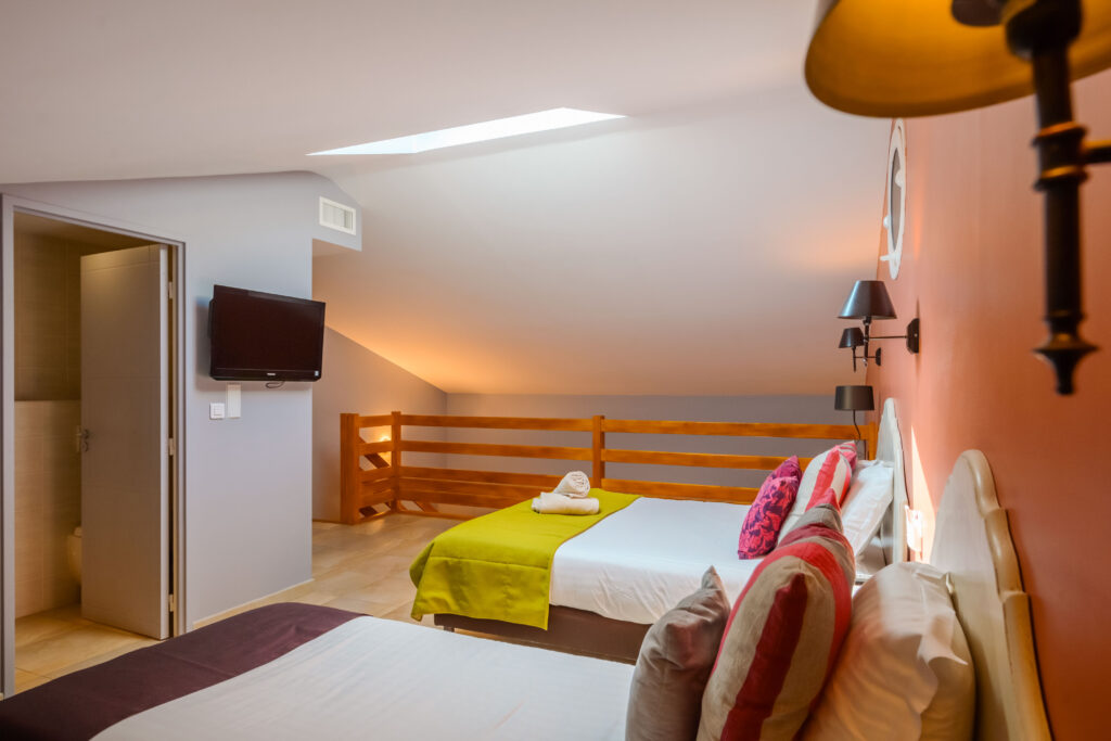 Accueil barnes hotel le lingousto 934 av eugenie et henri majastre cuers 35